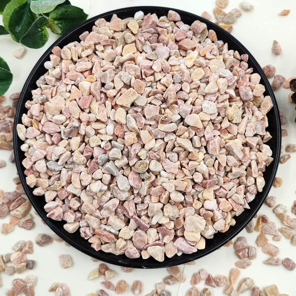 YISZM Peach gravel closeup for decorative plant displays.
