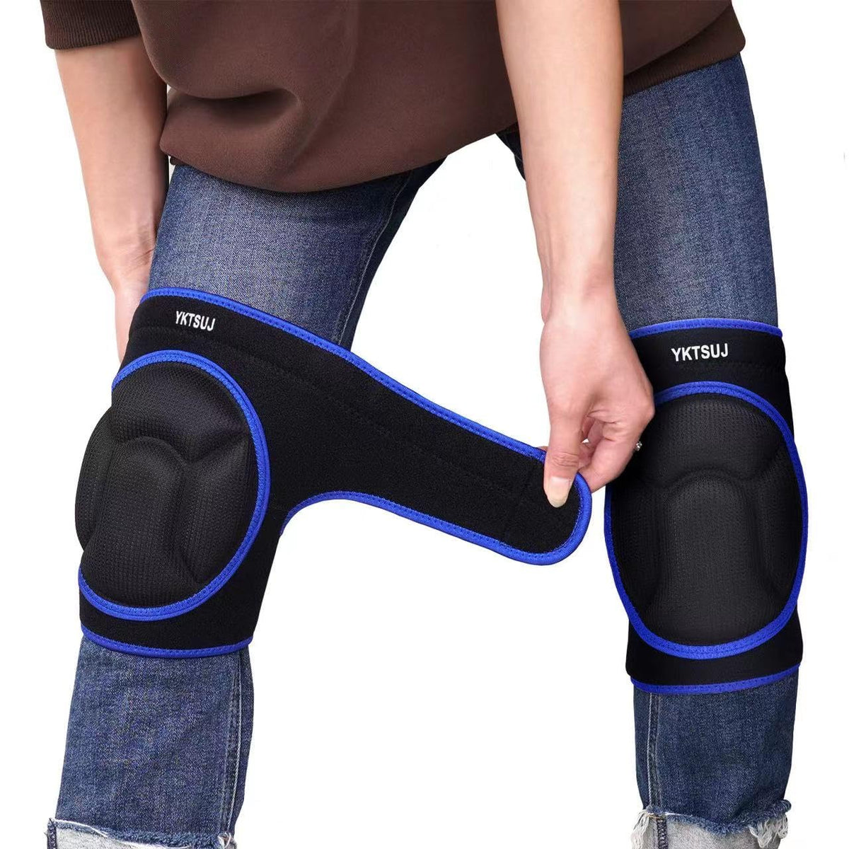 YKTSUJ knee pads with comfort-fit design for longer gardening tasks.
