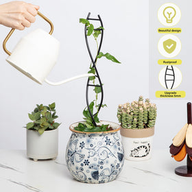 Yohsnor DNA trellis shown with a potted plant ready for climbing growth.