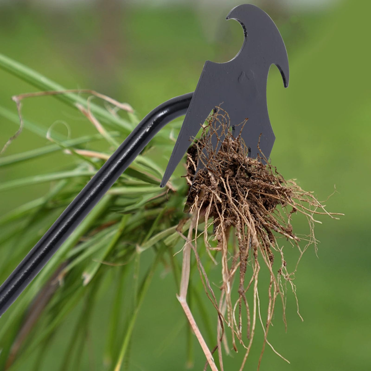 Young4us manganese steel weed puller showing durability and long-lasting performance.