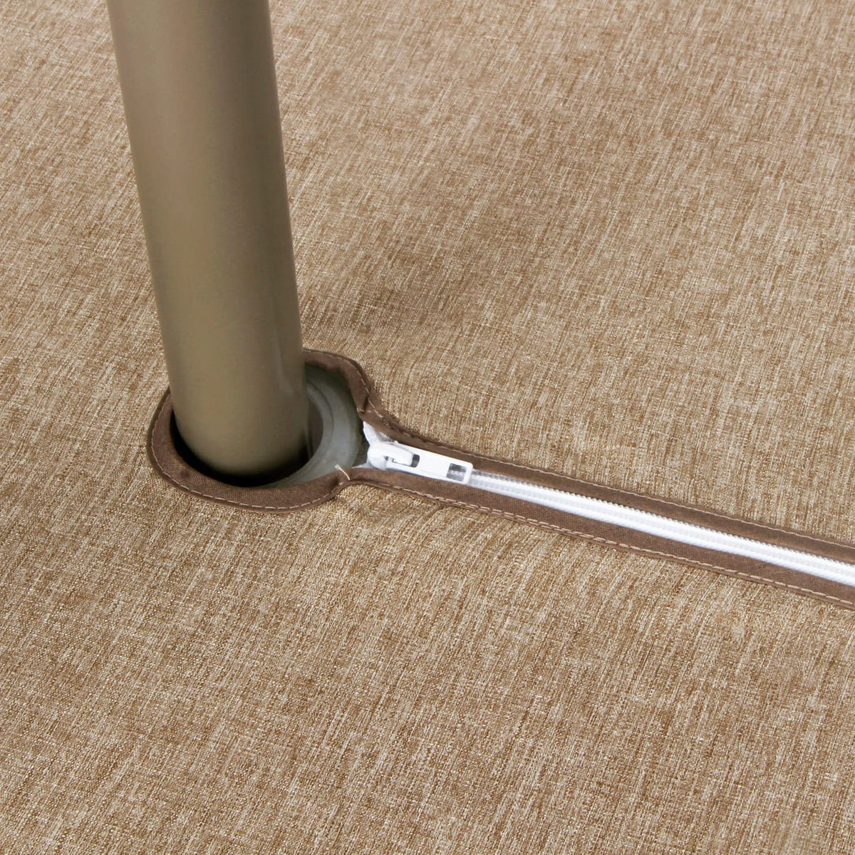 Youngseahome machine-washable tablecloth for simple post-event cleanup