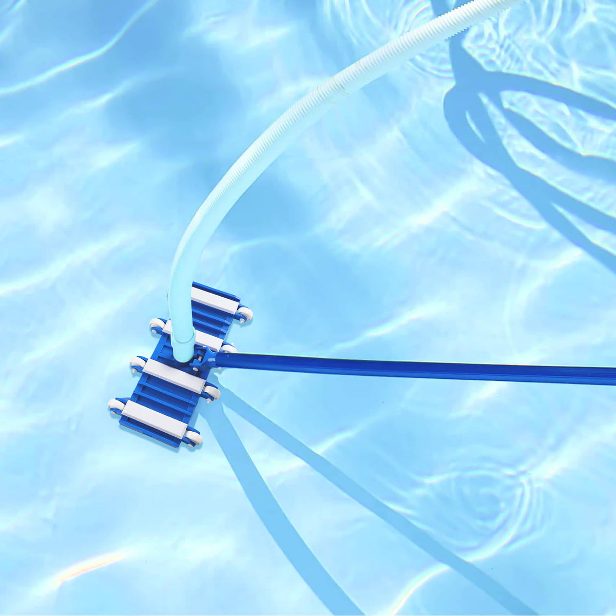 Yufafa vacuum head for inground and above-ground pools