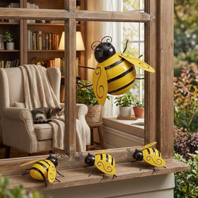 Yungeln 3D iron bee wall sculpture enhances garden displays.