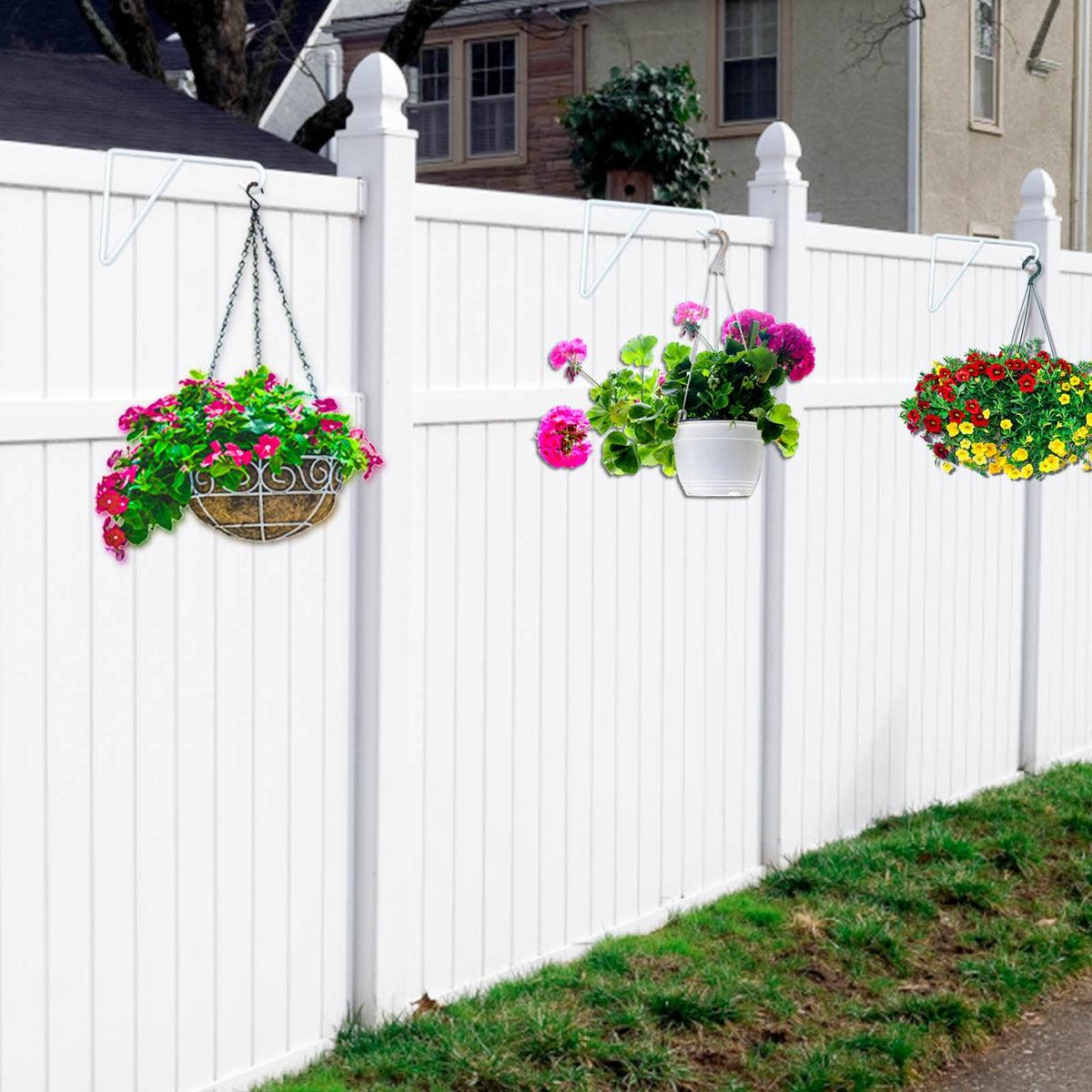 Zacool compatible with wood, aluminum, and PVC fences for broad use