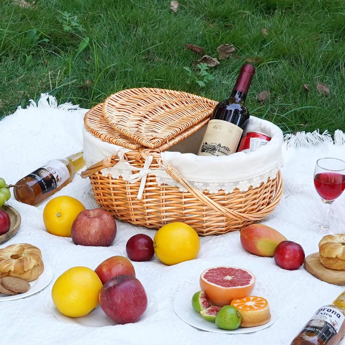 ZORMY wicker picnic basket removable liner keeps picnic treats clean and stylish.
