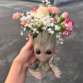 ZUSONUD Groot tree man flower pot showcasing tiny succulents beautifully