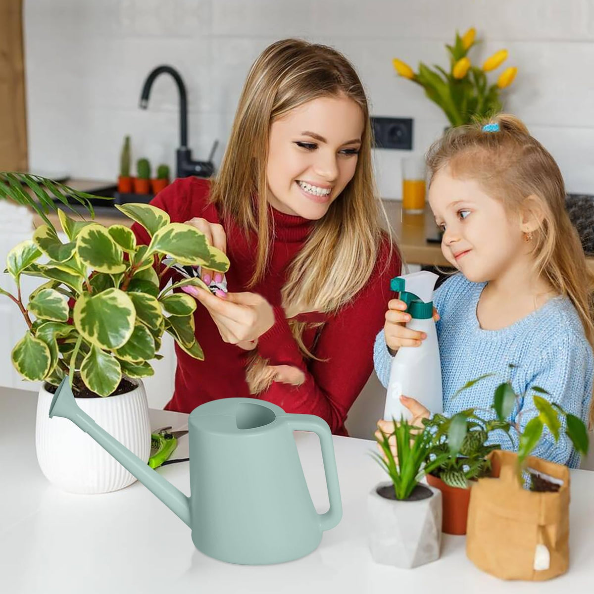 ZXJ Grip perfect for indoor and outdoor watering of diverse plants.